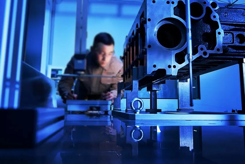 Precision mold opening